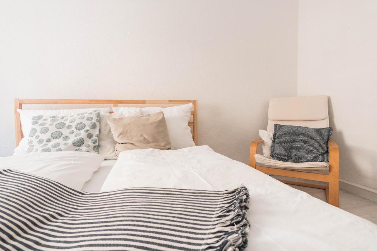 Gemutliche 45M² Wohnung Mit Netflix & Disney+ แอร์ฟวร์ท ภายนอก รูปภาพ